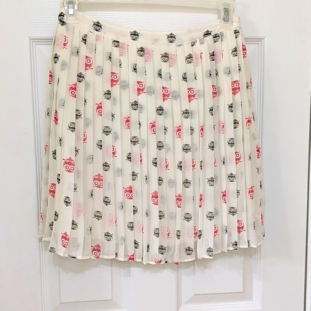 Esley Pleated Owl Skirt